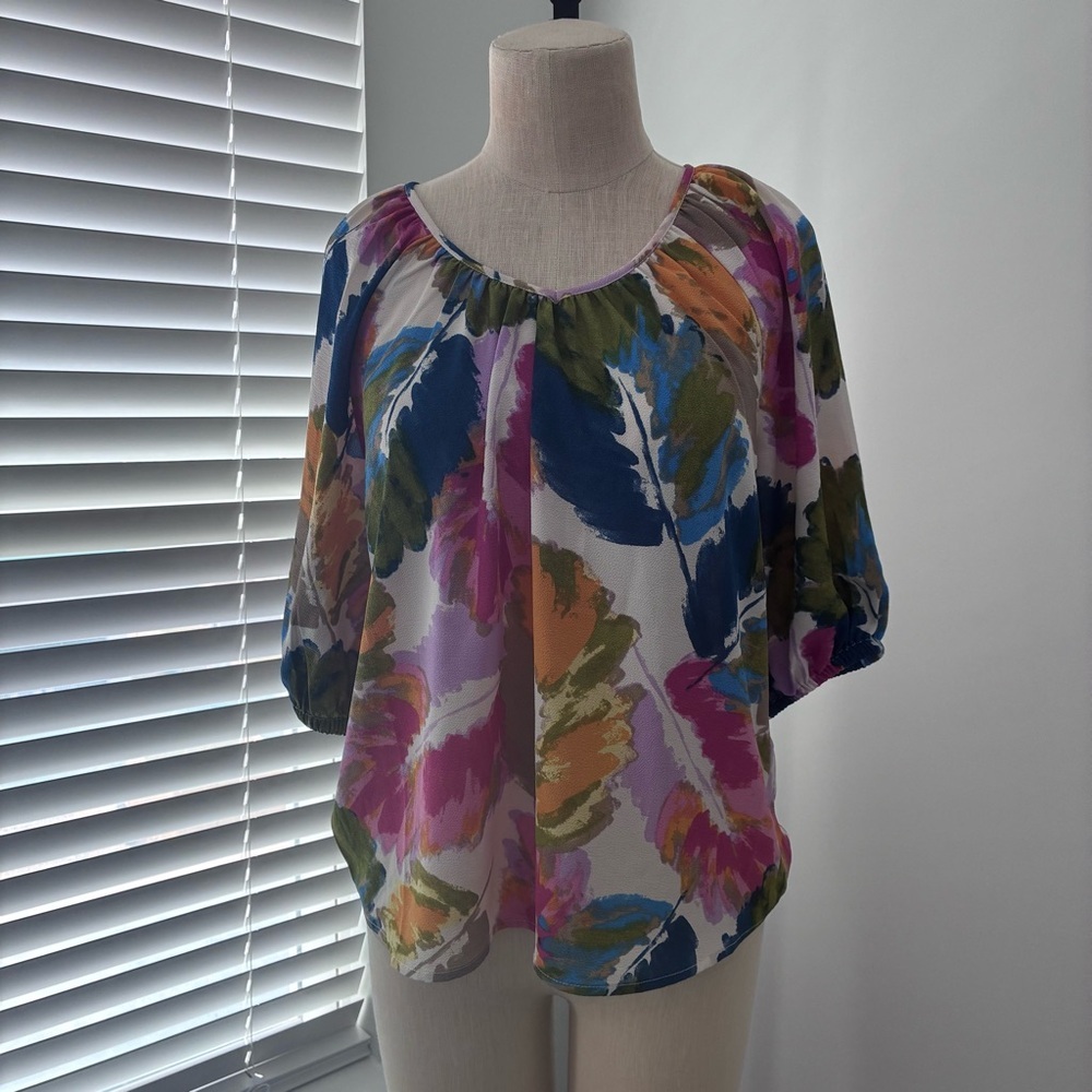 Milano Women's 3/4 Sleeve Round Neck Floral Blouse